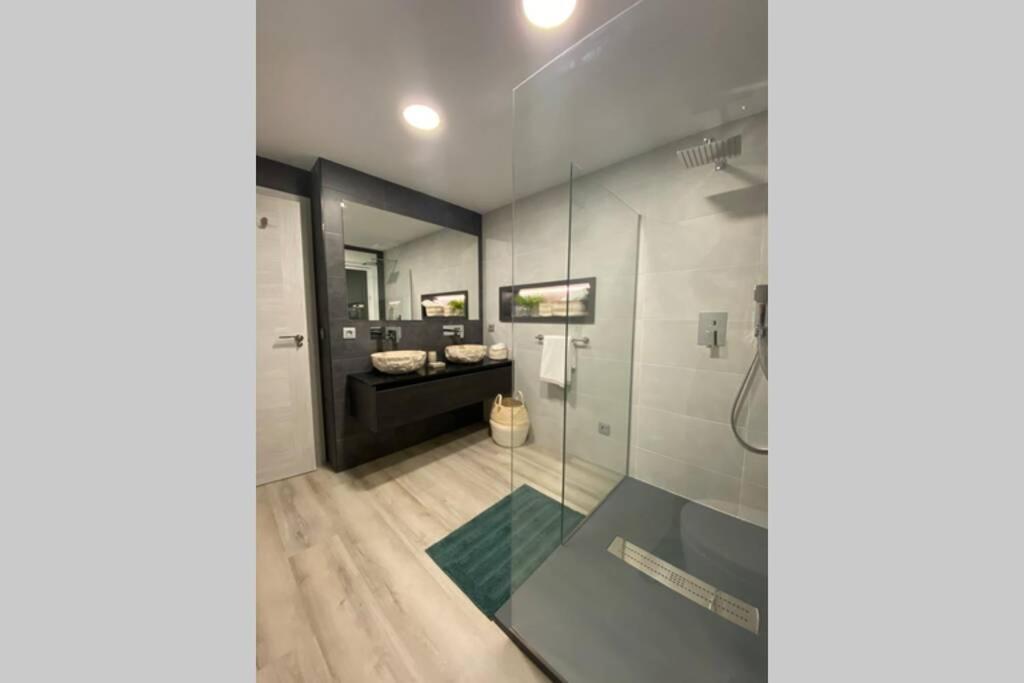 Precioso Apartamento A Estrenar En Centro De 内尔哈 外观 照片