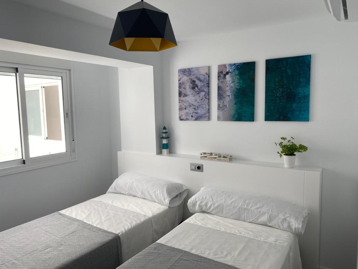 Precioso Apartamento A Estrenar En Centro De 内尔哈 外观 照片