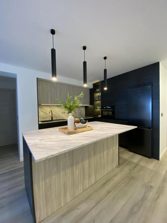 Precioso Apartamento A Estrenar En Centro De 内尔哈 外观 照片